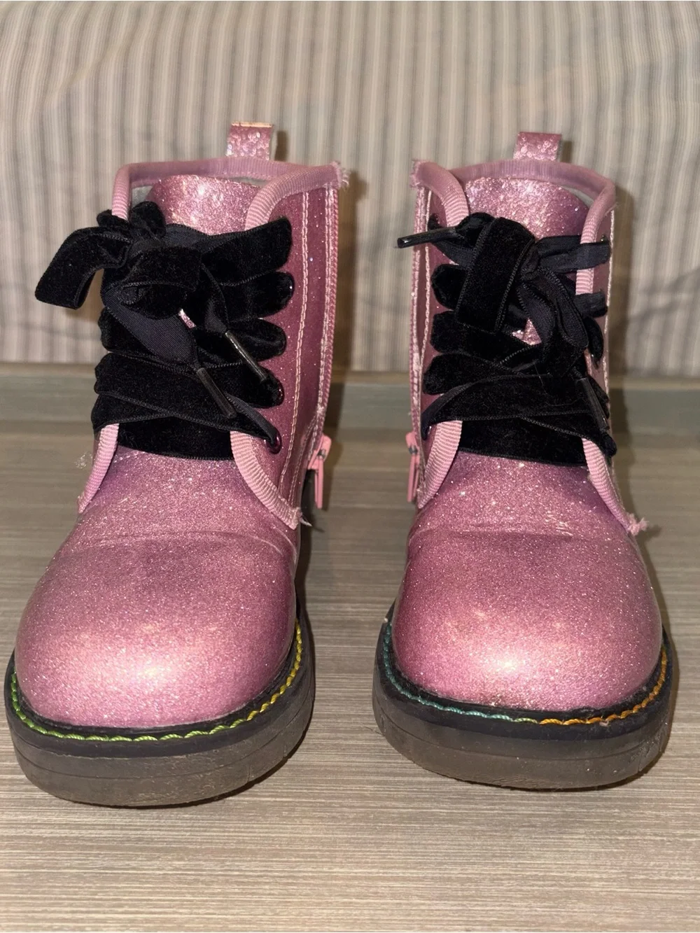 Dream Pairs brand dream